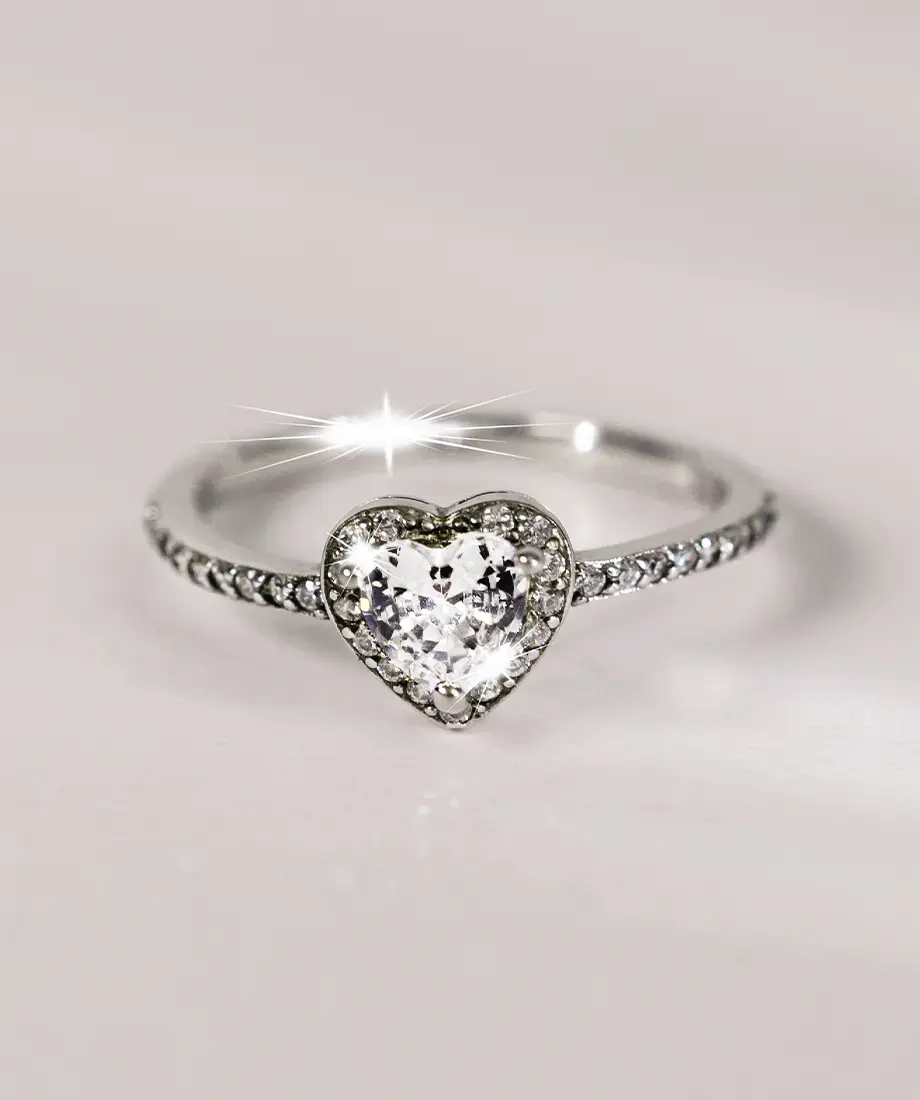 Danielle Ring | Gillsmith Jeweller