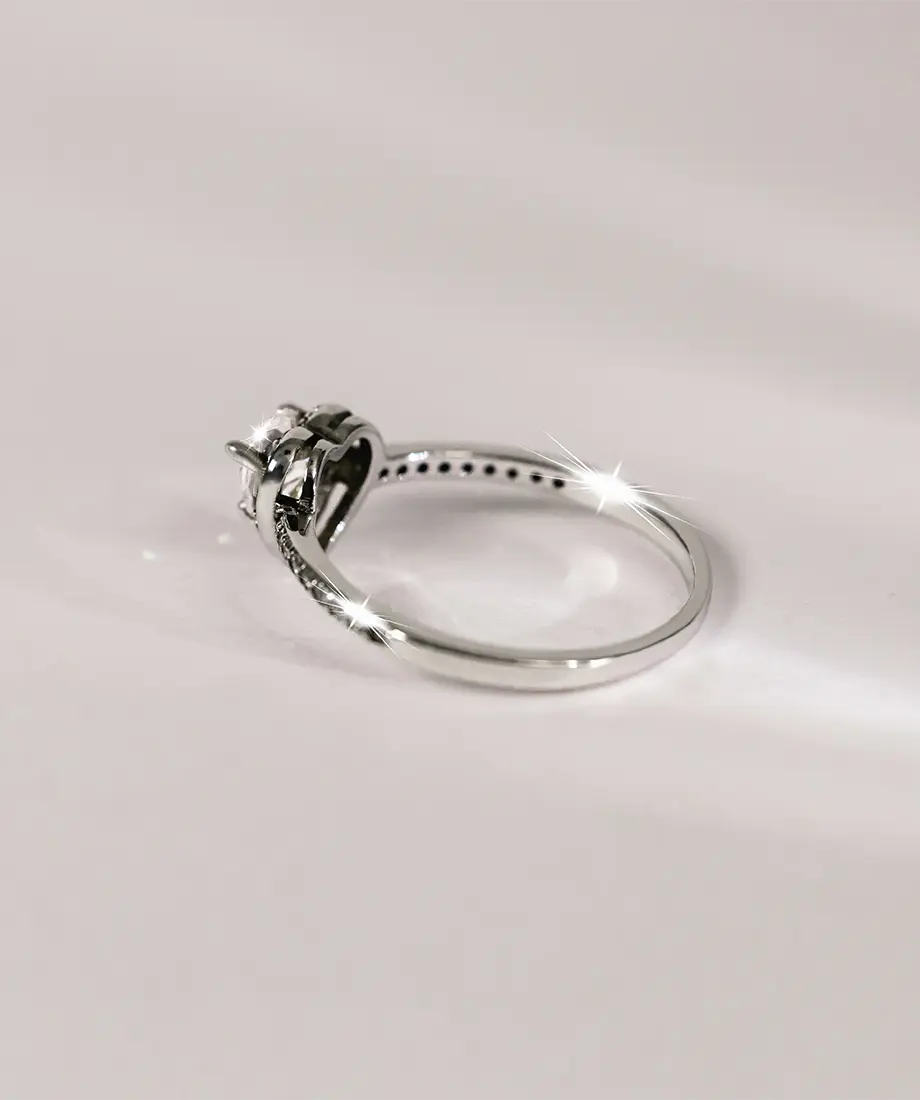Jeasy Ring | Gillsmith Jeweller